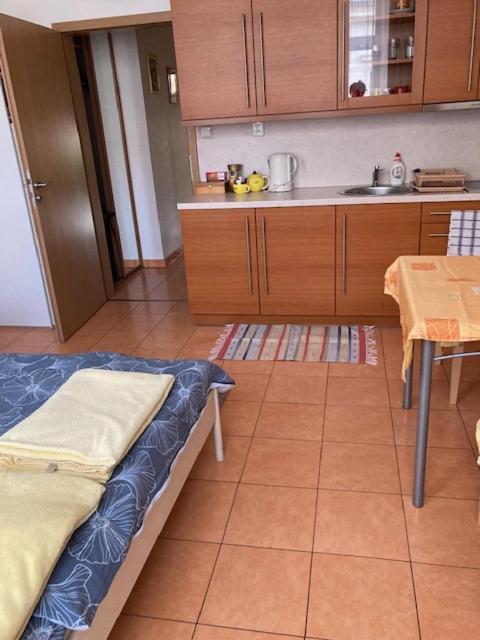 Aparthotel City 5 Πράγα Εξωτερικό φωτογραφία