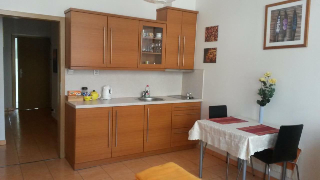 Aparthotel City 5 Πράγα Εξωτερικό φωτογραφία